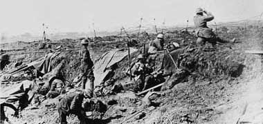 Artillery observers sighting on the Hindenburg Line for an Australian battery in Bullecourt – with permission from the Mary Evans Picture Library