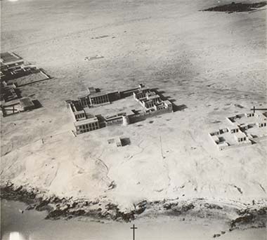 Sheikh Abdullah’s compound photographed in May 1935 – courtesy of the British Library and Qatar Foundation