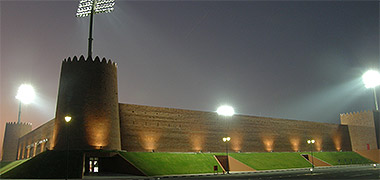 A night view of the south-east corner of the al-Shamal Sports Club outside al-Ruwais – with the permission of Total Lighting magazine