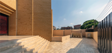 Looking east across the small courtyard – with the permission of Dar Arafa Architecture