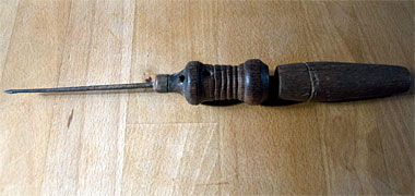 A bow drill