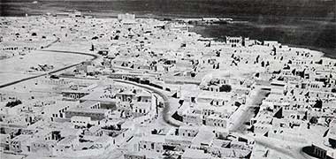 A view looking north-west over Doha in 1960