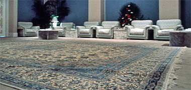 A large Na&rsquo;in carpet