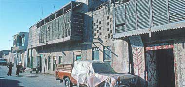 Timber screening to a first floor balcony, Doha, 1976