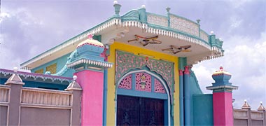 An entrance to a residential compound, April 1972