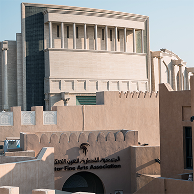 The Qatar Fine Arts Association entrance – courtesy of courtesy of Paolo sbalzer on Pexels