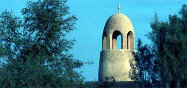 A minaret at al-Shahaniya, January 1979