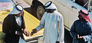 Men talking in the suq, 1976