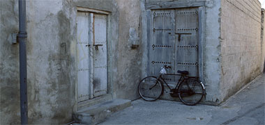 Two pairs of doors, Doha, 1986