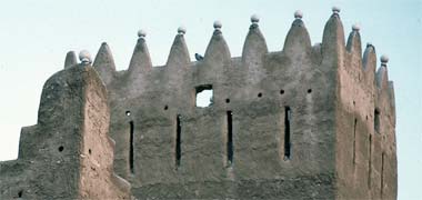 A detail of the upper level at Umm Salal Muhammad