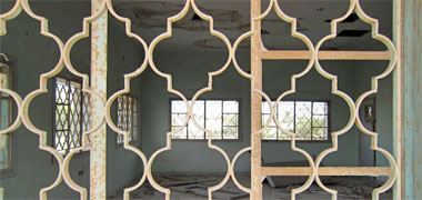 Detail of a steel window grille