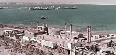 The desalination plant at Ras Abu Aboud in the early 1970s