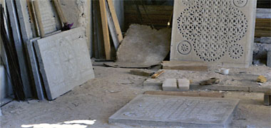A working area for the production of plasterwork panels